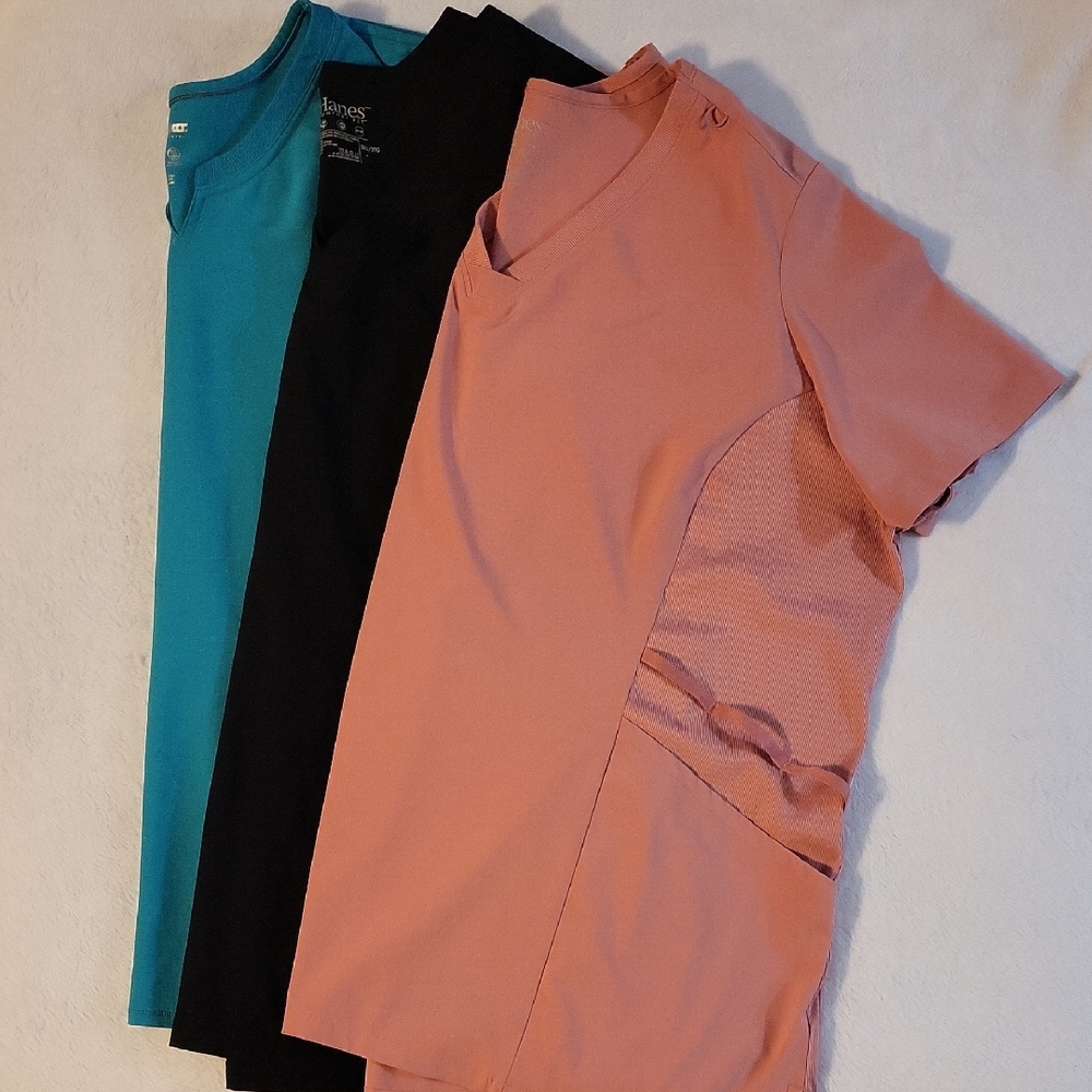 Lot Of 3 Scrub Tops. 3XL